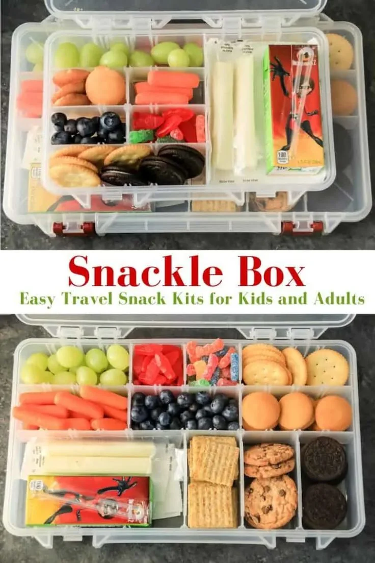 Contenedores con snacks saludables organizados para niños